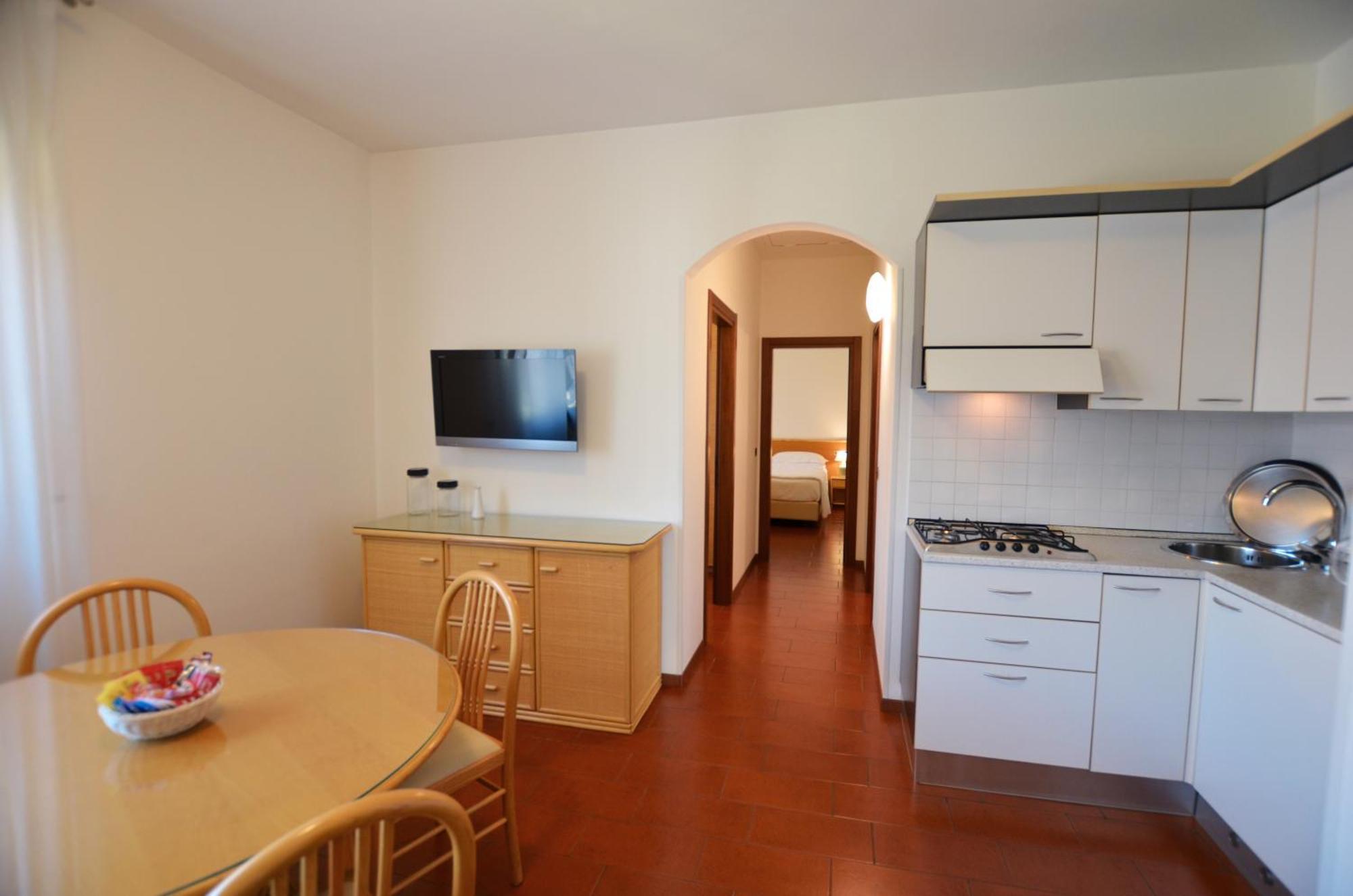 Villa Phoenix - Lake Apartments Рива-дель-Гарда Номер фото