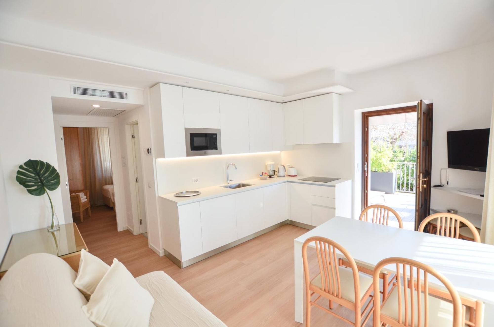 Villa Phoenix - Lake Apartments Рива-дель-Гарда Номер фото